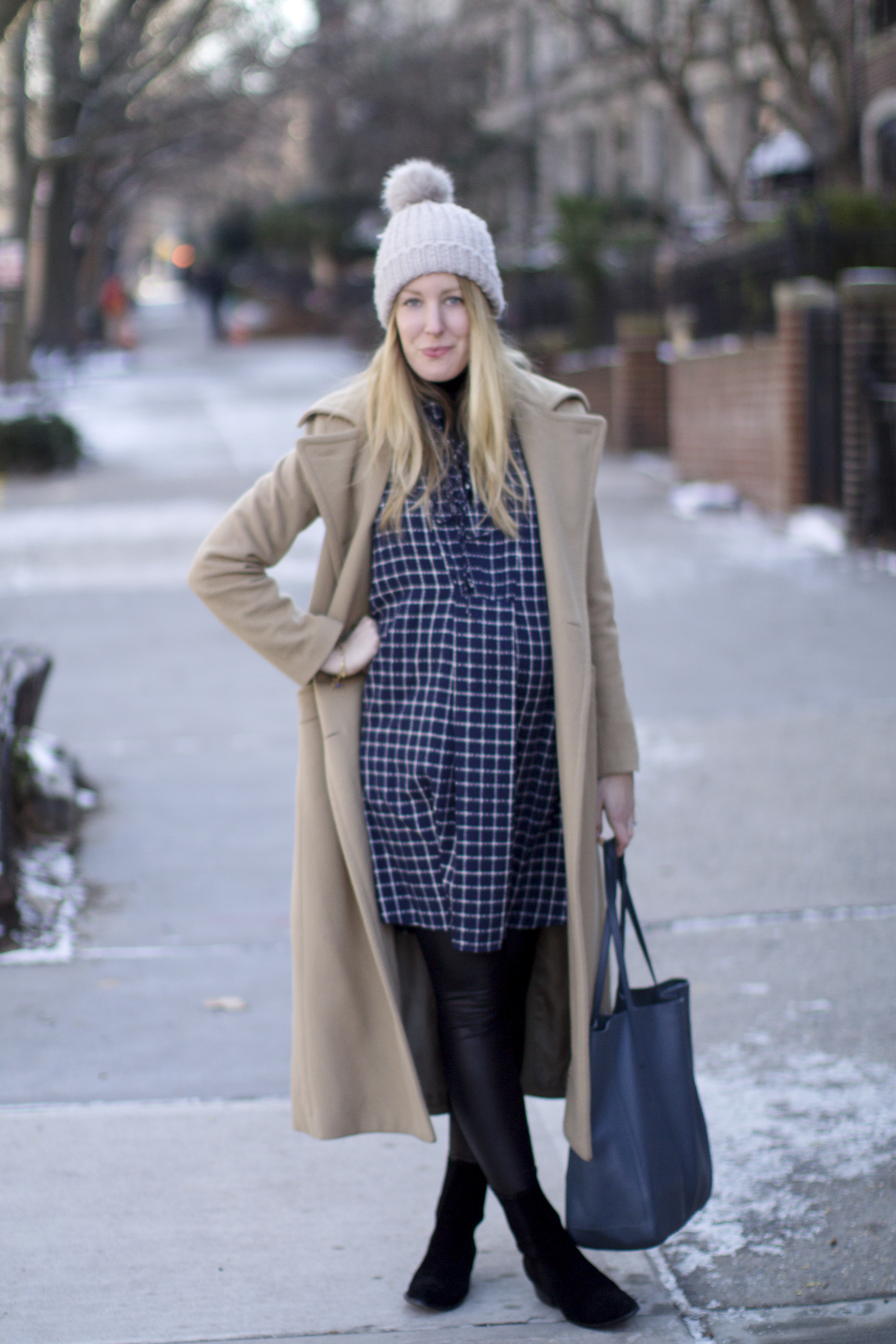 Cute pregnancy hotsell outfits for winter