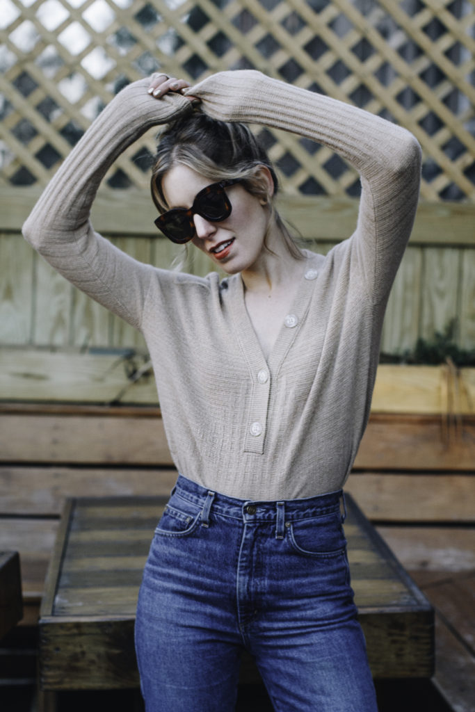 landing I de fleste tilfælde påske How Did I Live Before Cashmere Spring Sweaters Came Into My Life? - The New  York Stylist