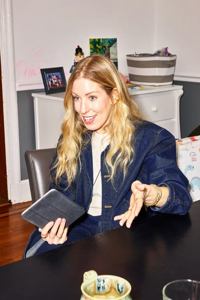 Style expert explaining recommendations to styling client
