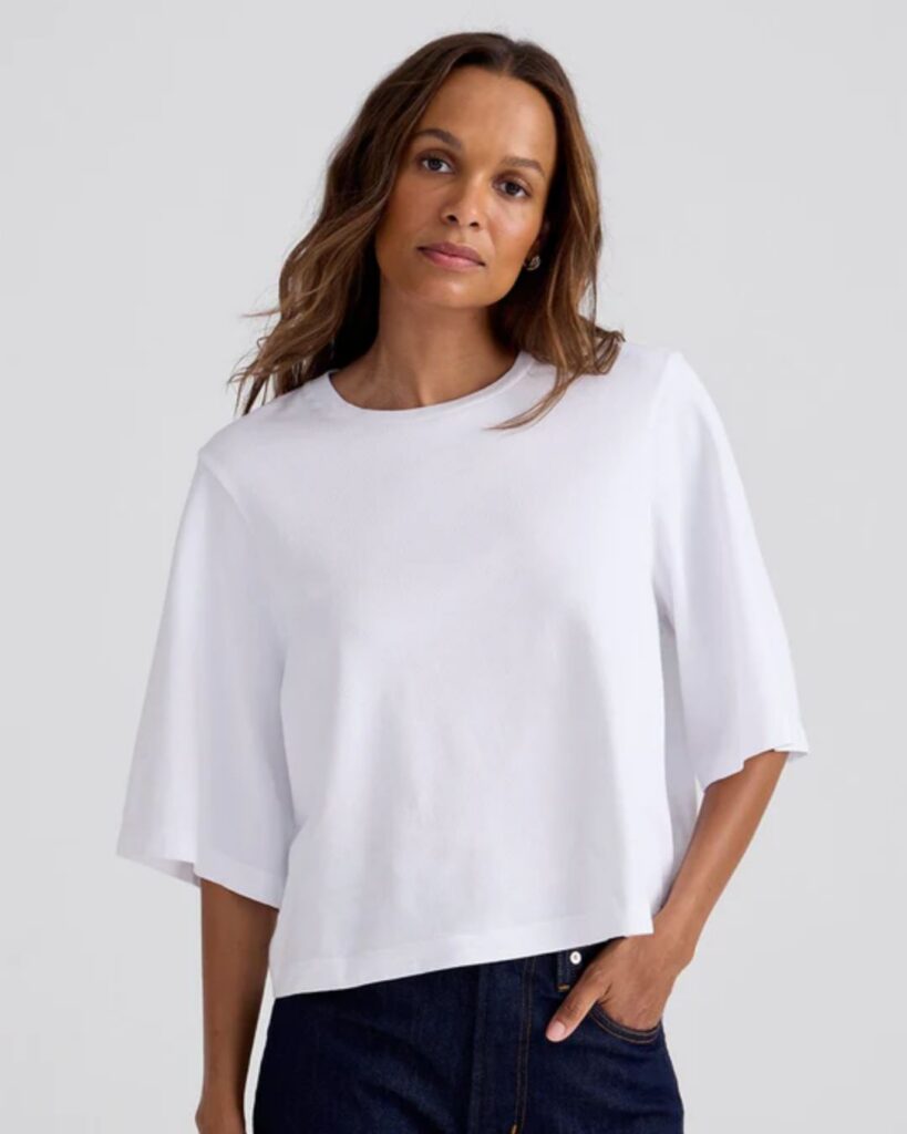 Relaxed white T-shirt for casual outfit ideas for women